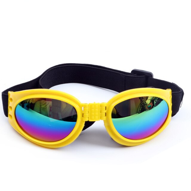 Lunettes de soleil jaunes