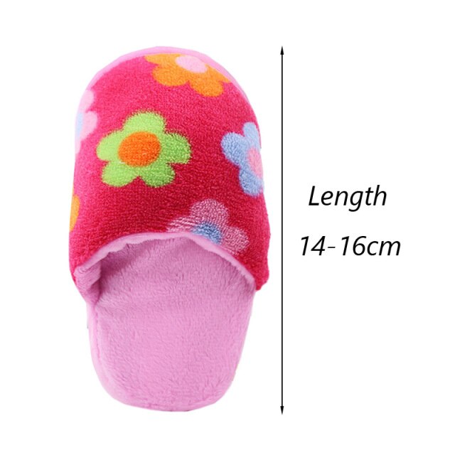 Chaussons à fleurs roses
