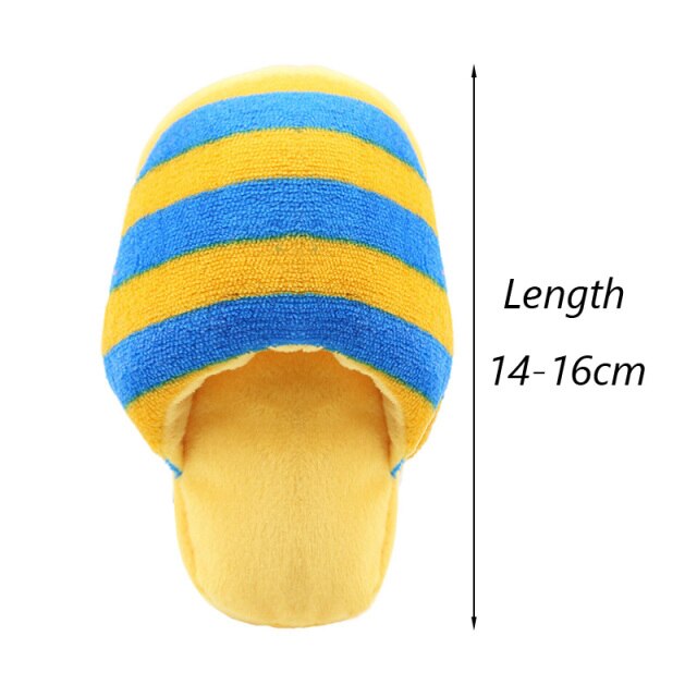 Chaussons à rayures jaunes et bleues