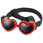 Lunettes de soleil coeur rouge 